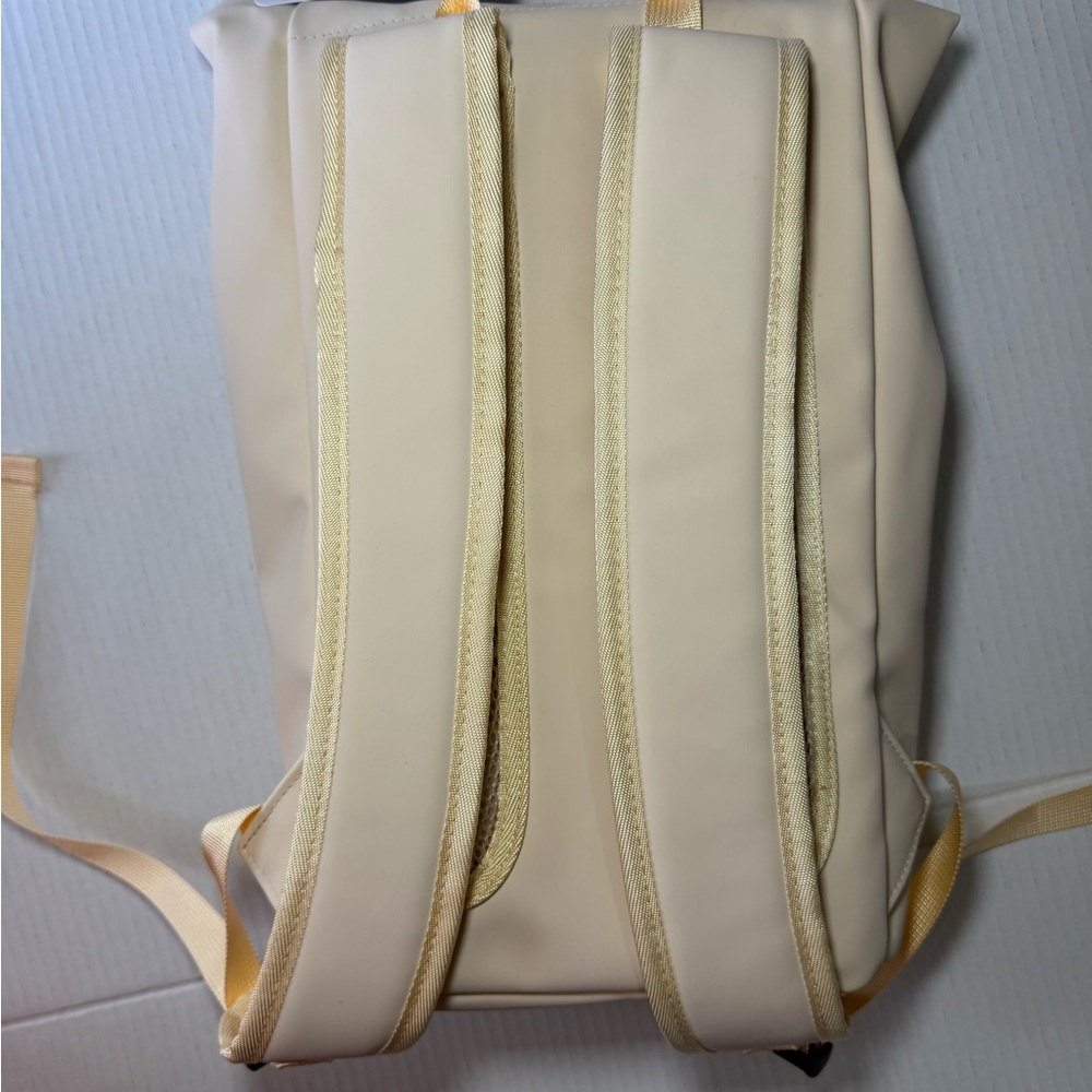 Cream Backpack Cooler Set‎ - Picture 7 of 10